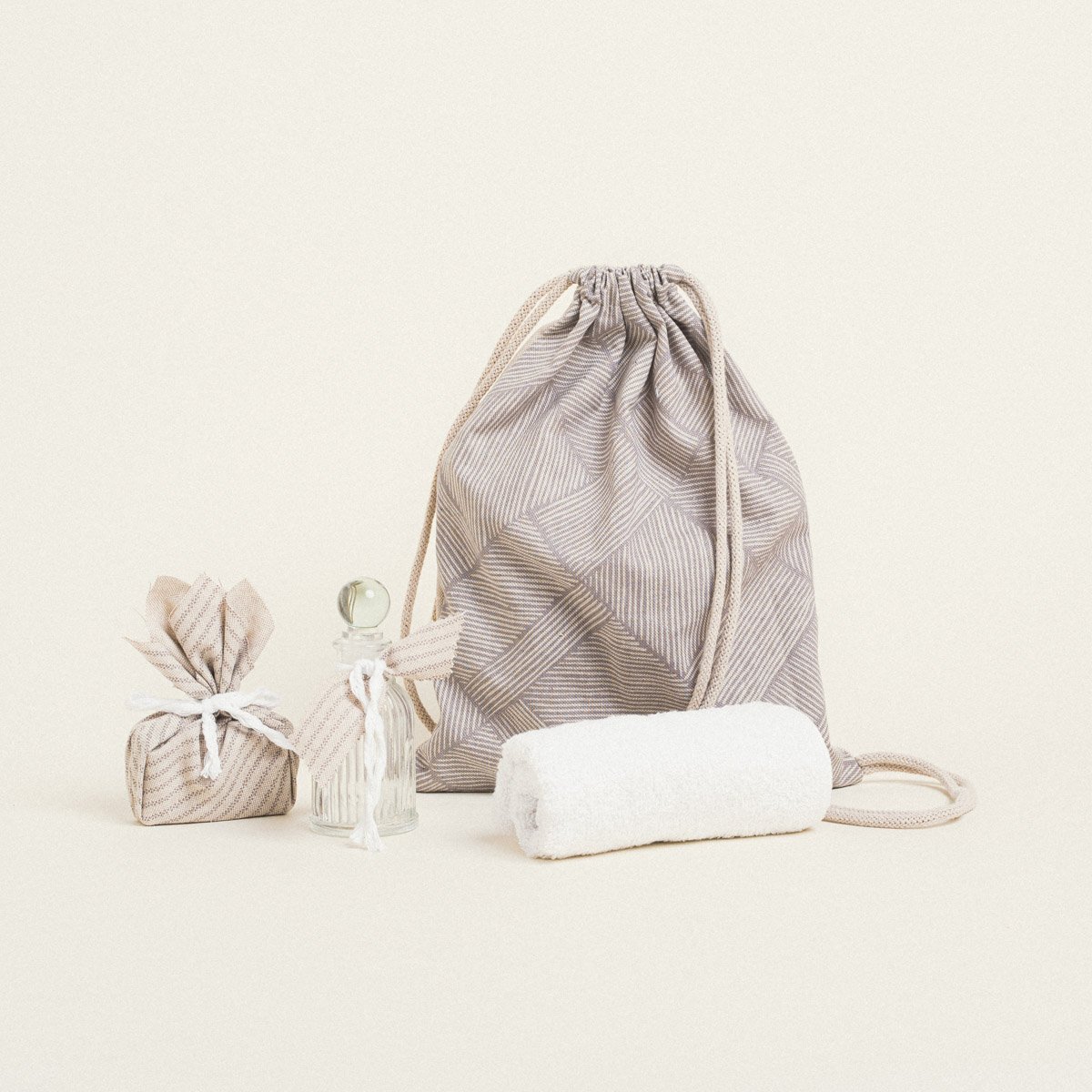 f02aa6c4-2ad2-4721-833a-6f64541cf751 Beauty Home ΣΑΚΙΔΙΟ ΠΛΑΤΗΣ ΛΑΔΟΣΕΤ ΔΙΑΓΩΝΙΕΣ ΓΡΑΜΜΕΣ ΜΠΕΖ - Image 1