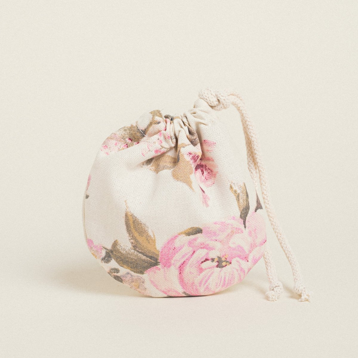 fd7e5510-ec13-403f-add8-fffbfb51a823-3 Beauty Home ΠΟΥΓΚΙ ΟΒΑΛ ΜΕ ΚΟΡΔΟΝΙ 13 x 14 cm ΚΛΑΣΙΚΟ ΦΛΟΡΑΛ ΕΚΡΟΥ - Image 1