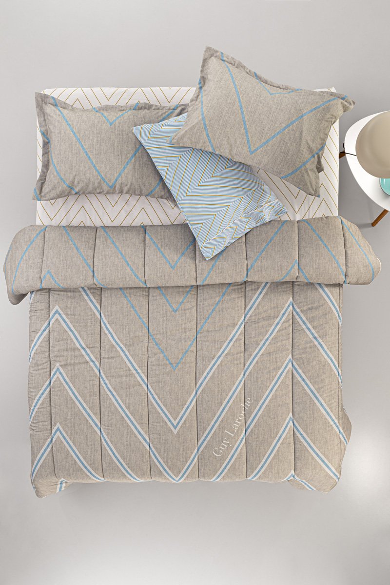 1111030225005 Πάπλωμα Υπέρδιπλο 220×240 Guy Laroche Canyon Beige Suede - Image 1