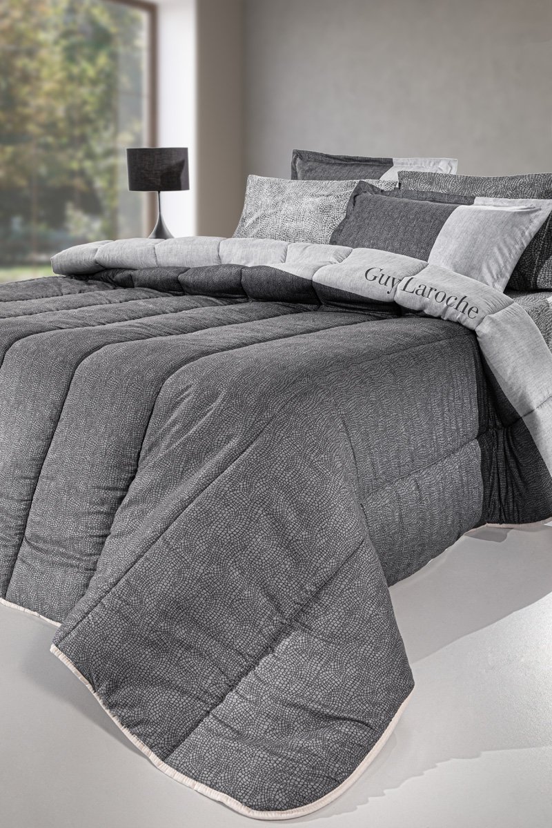 1111030225008 Πάπλωμα Υπέρδιπλο 220×240 Guy Laroche Safari Anthracite Suede - Image 1