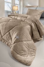 Κουβερτοπάπλωμα Υπέρδιπλο 220×240 Guy Laroche Profile Camel