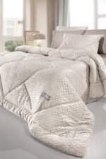Κουβερτοπάπλωμα King Size 240×260 Guy Laroche Profile Ivory