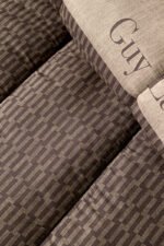 Παπλωματοθήκη Υπέρδιπλη 225×245 Guy Laroche Status Beige Suede - Image 4