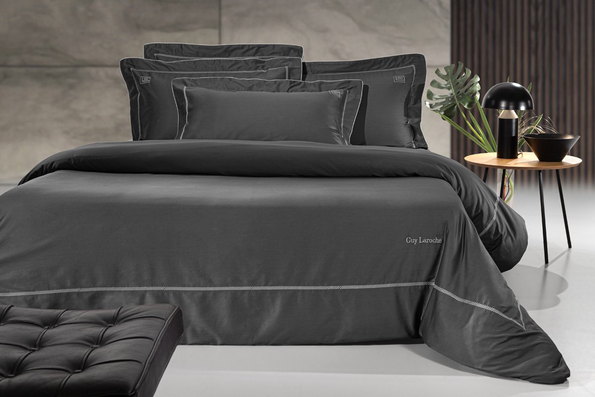 1112086225004 Σετ Παπλωματοθήκη King Size 240×250 Guy Laroche Elite Anthracite-Silver - Image 1