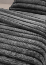 Γούνινη Κουβέρτα UltraSoft King SIze 260×240 Guy Laroche Gazelle Black - Image 3