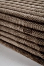 Γούνινη Κουβέρτα UltraSoft King SIze 260×240 Guy Laroche Gazelle Beige - Image 5