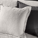 Διακοσμητική Μαξιλαροθήκη 40×40+3 Guy Laroche Avalon Elephant