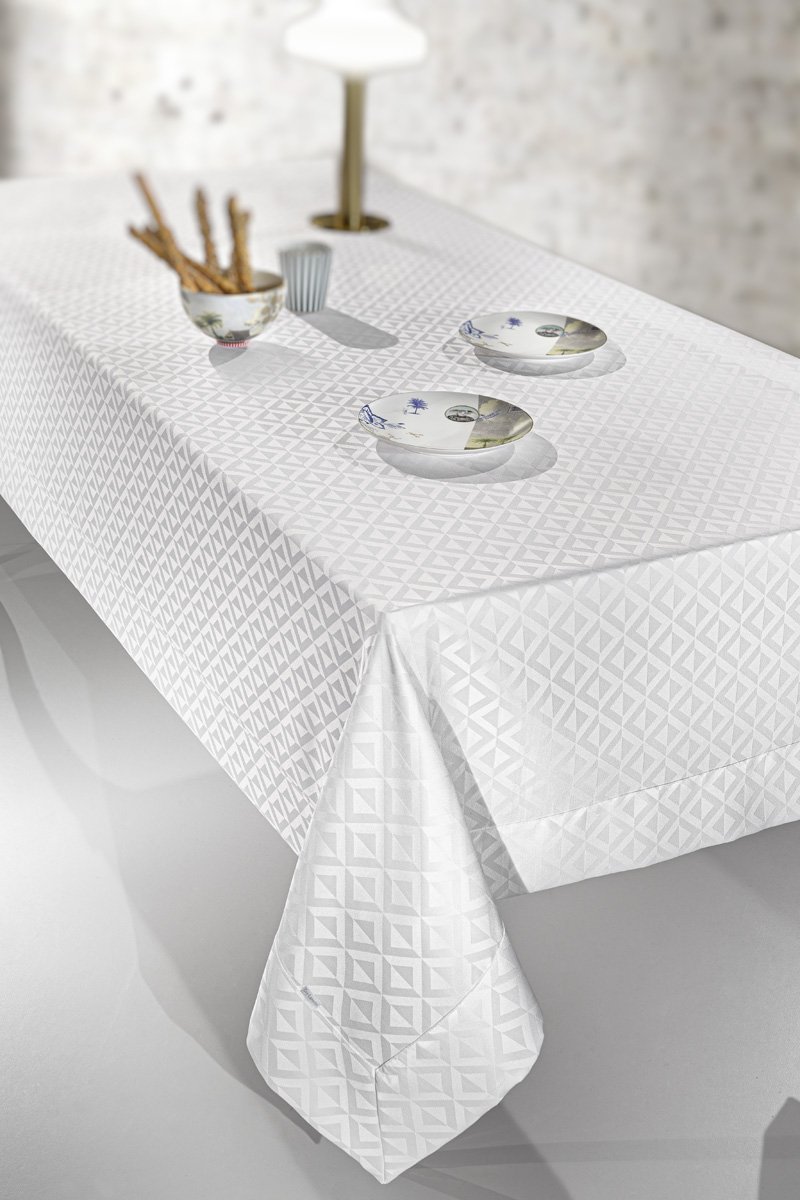 1119086225010 Τραπεζομάντηλο 160×220 Guy Laroche Horizon White - Image 1