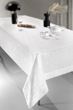 Τραπεζομάντηλο 160×220 Guy Laroche Blast White