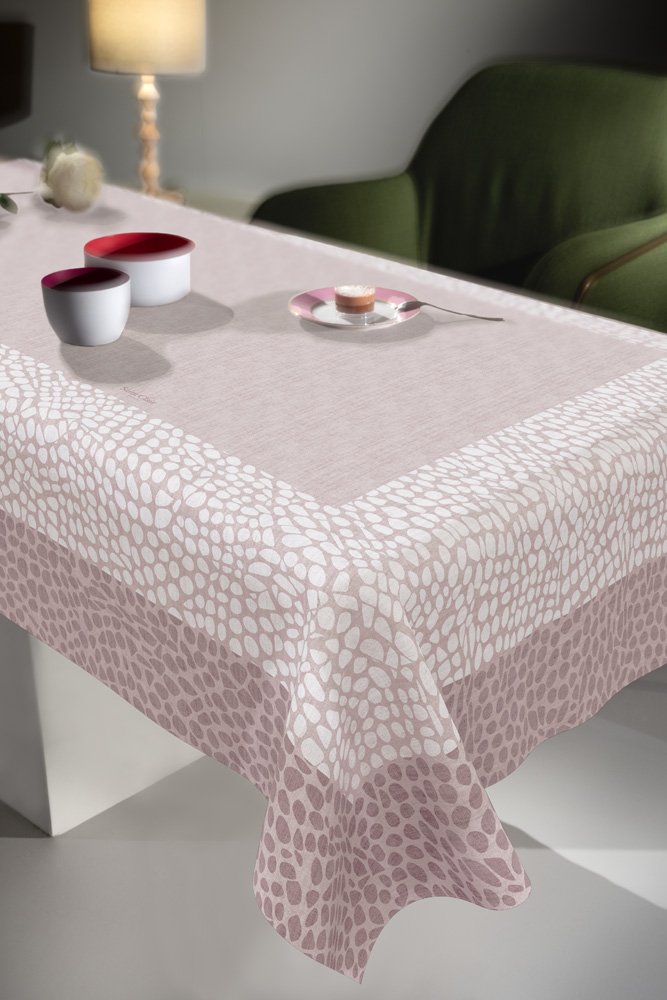 1719030124044 Αλέκιαστο Τραπεζομάντηλο 145×220 Saint Clair 1047 Dusty Pink - Image 1