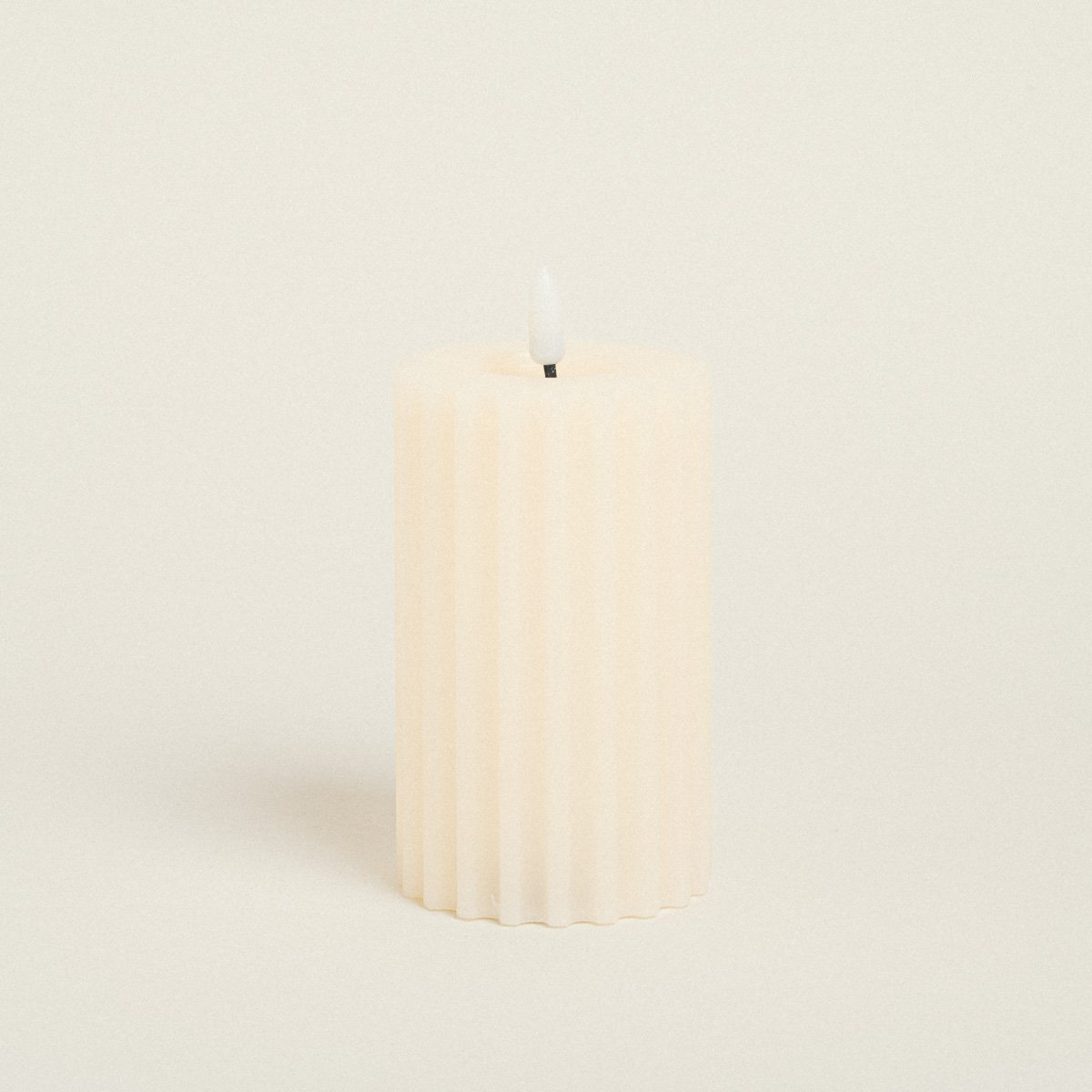 19b52c7b-e9bc-4007-98c0-90316b706911 Beauty Home LED ΚΕΡΙ 7,5 x 14,8 cm ΕΚΡΟΥ - Image 1