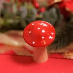 Beauty Home Μικρό Στρογγυλό Μανιτάρι  Ξύλο  Κόκκινο & Λευκό Ø5,5  x6,5 cm - Image 2