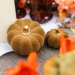 Beauty Home Κολοκύθα βελούδινη Λαδί με χρυσό Ø9 x 7 cm - Image 2