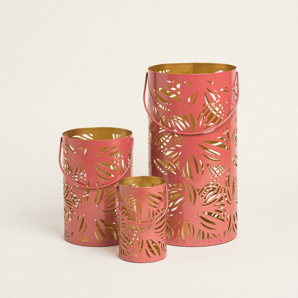 b4432e70-ebfd-4783-ad41-f7bd20e4e85c Beauty Home ΜΕΤΑΛΛΙΚΑ ΦΑΝΑΡΙΑ ΚΟΡΑΛΙ ΣΕΤ 3 ΤΜΧ - Image 1