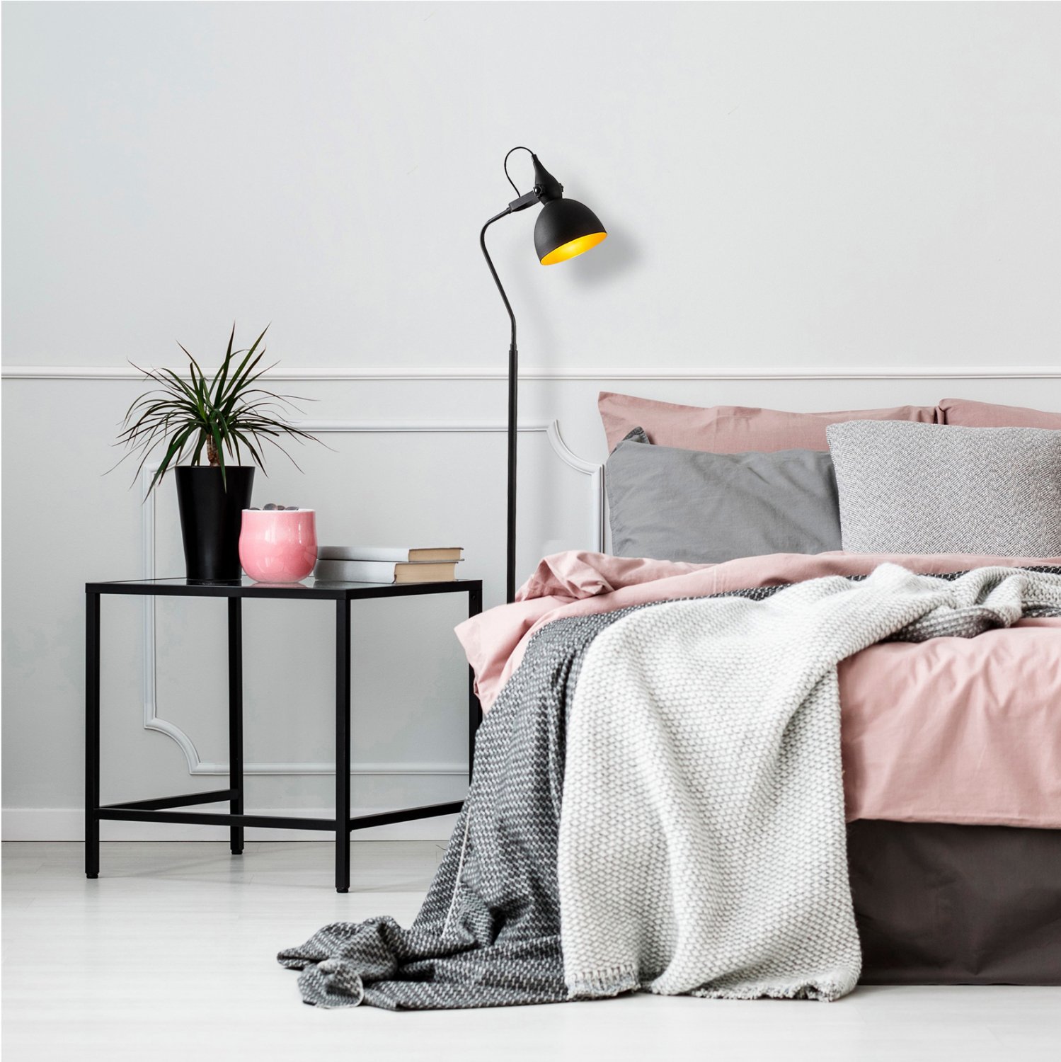 fotistiko-dapedoy-metalliko-mayro-fb9734 ΦΩΤΙΣΤΙΚΟ ΔΑΠΕΔΟΥ ΜΕΤΑΛΛΙΚΟ ΜΑΥΡΟ HM7342 35x30x183 εκ. - Image 1