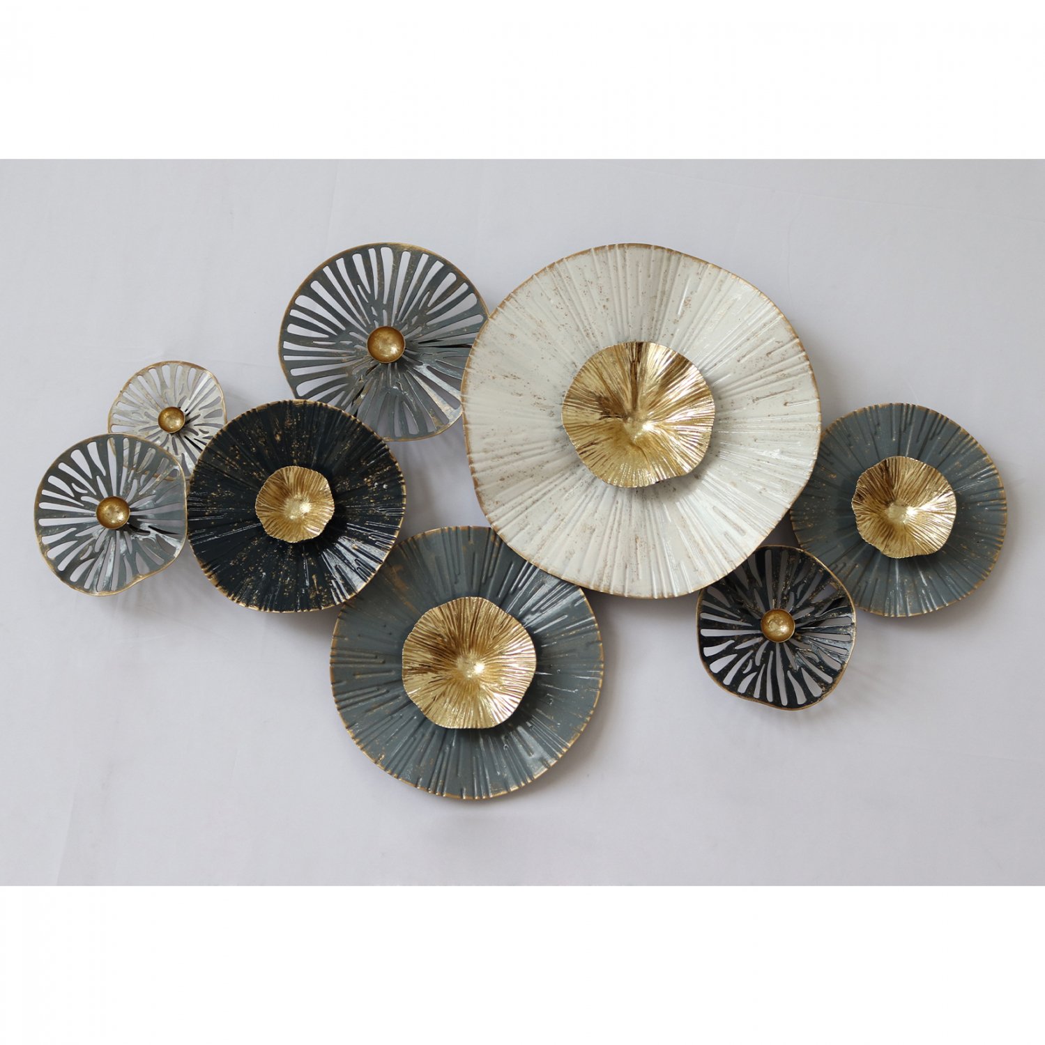 metalliko-diakosmitiko-toichoy-fb97170-g ΜΕΤΑΛΛΙΚΟ ΔΙΑΚΟΣΜΗΤΙΚΟ ΤΟΙΧΟΥ HM7170 ΓΚΡΙ ΕΚΡΟΥ ΧΡΥΣΟ 88x7x51Y εκ. - Image 1