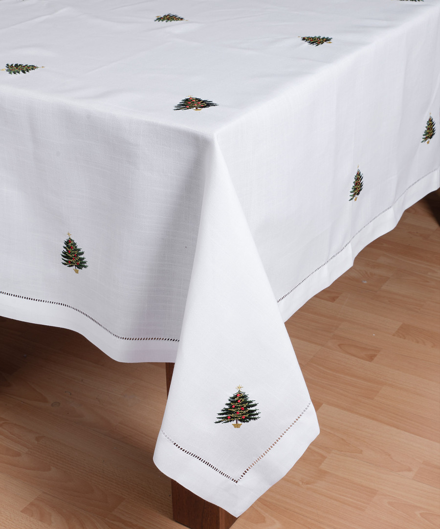 1022 Χριστουγεννιάτικο τραπεζομάντηλο (140cm x 180cm) 1022 SilkFashion - Image 1