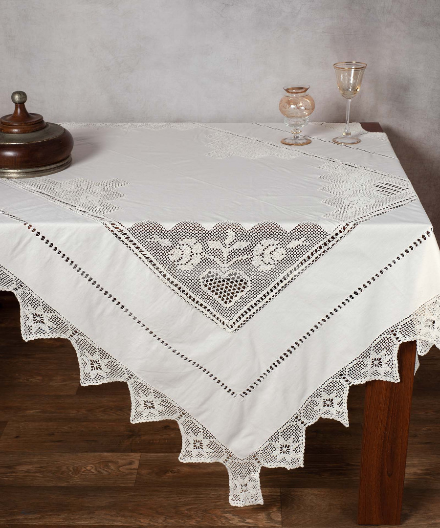 1460ecru Χειροποίητο τραπεζομάντηλο 1460 (140cm x 180cm) μπέζ SilkFashion - Image 1