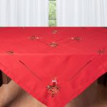 Χριστουγεννιάτικο τραπεζομάντηλο (140cm x 140cm) 1982 κόκκινο SilkFashion