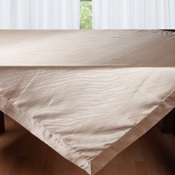 Σατέν τραπεζομάντηλο 2009 (130cm x 160cm) μπέζ SilkFashion