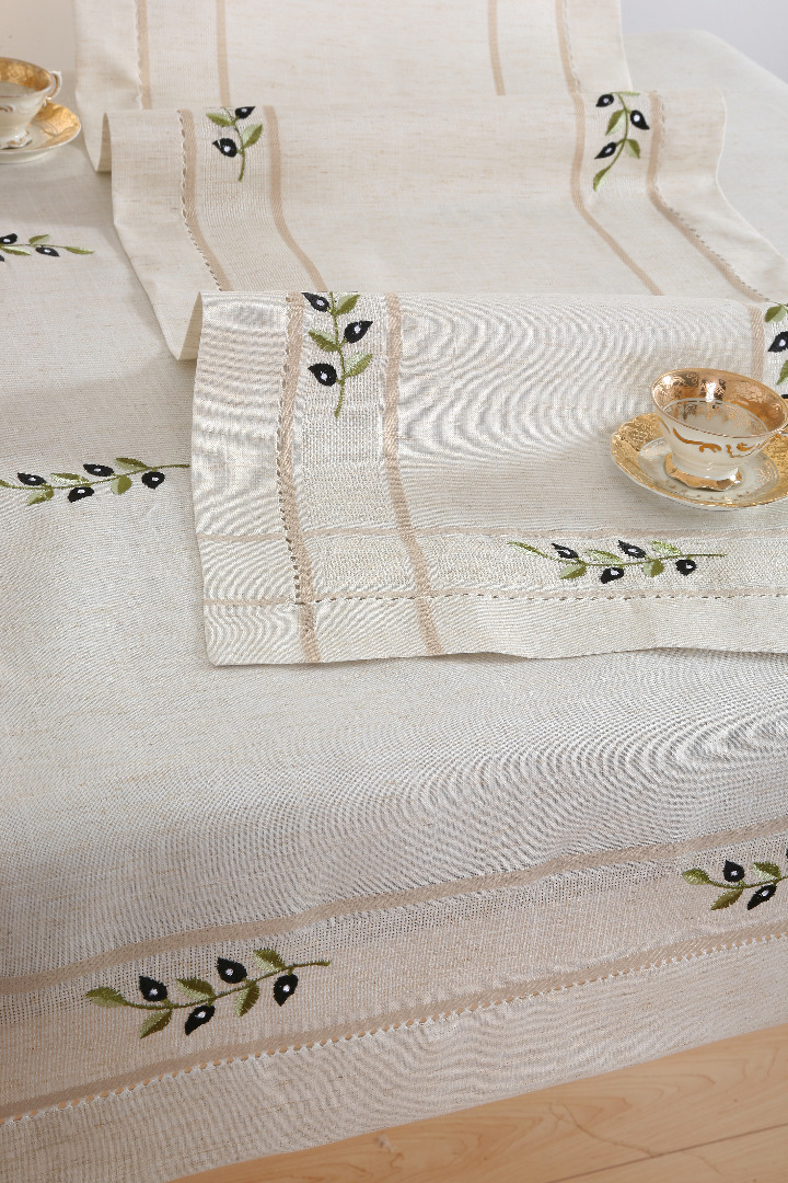 2056-1 Τραπεζομάντηλα 2056 (160cm x 210cm) SilkFashion - Image 1