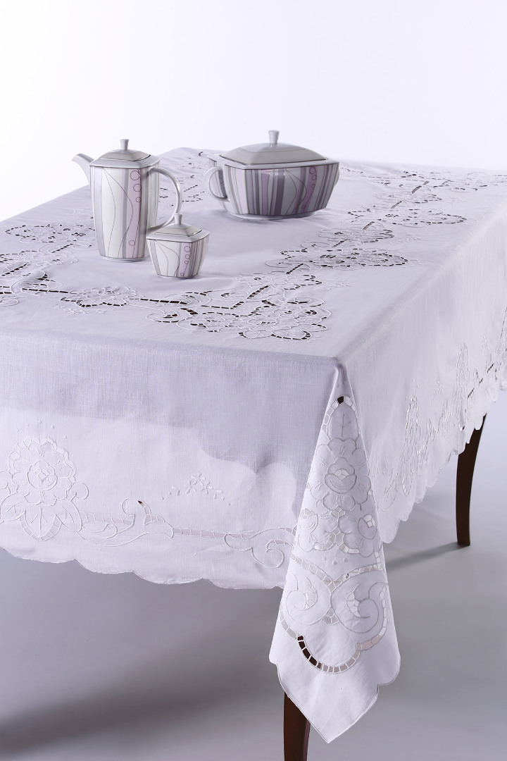 2122 Χειροποίητο τραπεζομάντηλο 2122 (170cm x 270cm) SilkFashion - Image 1