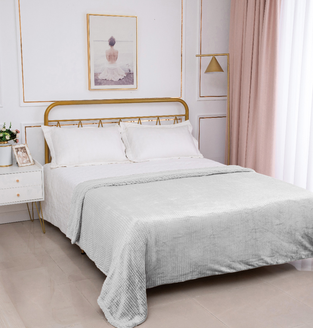21拼-3 Κουβέρτα με sherpa damask (170cm x 220cm) light grey SilkFashion - Image 1