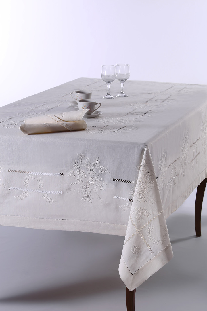 233 Χειροποίητο τραπεζομάντηλο 233 (170cm x 220cm) SilkFashion - Image 1