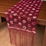 Τούλινη καρέ τραβέρσα 264-17 (50cm x 200cm) μπορντώ SilkFashion