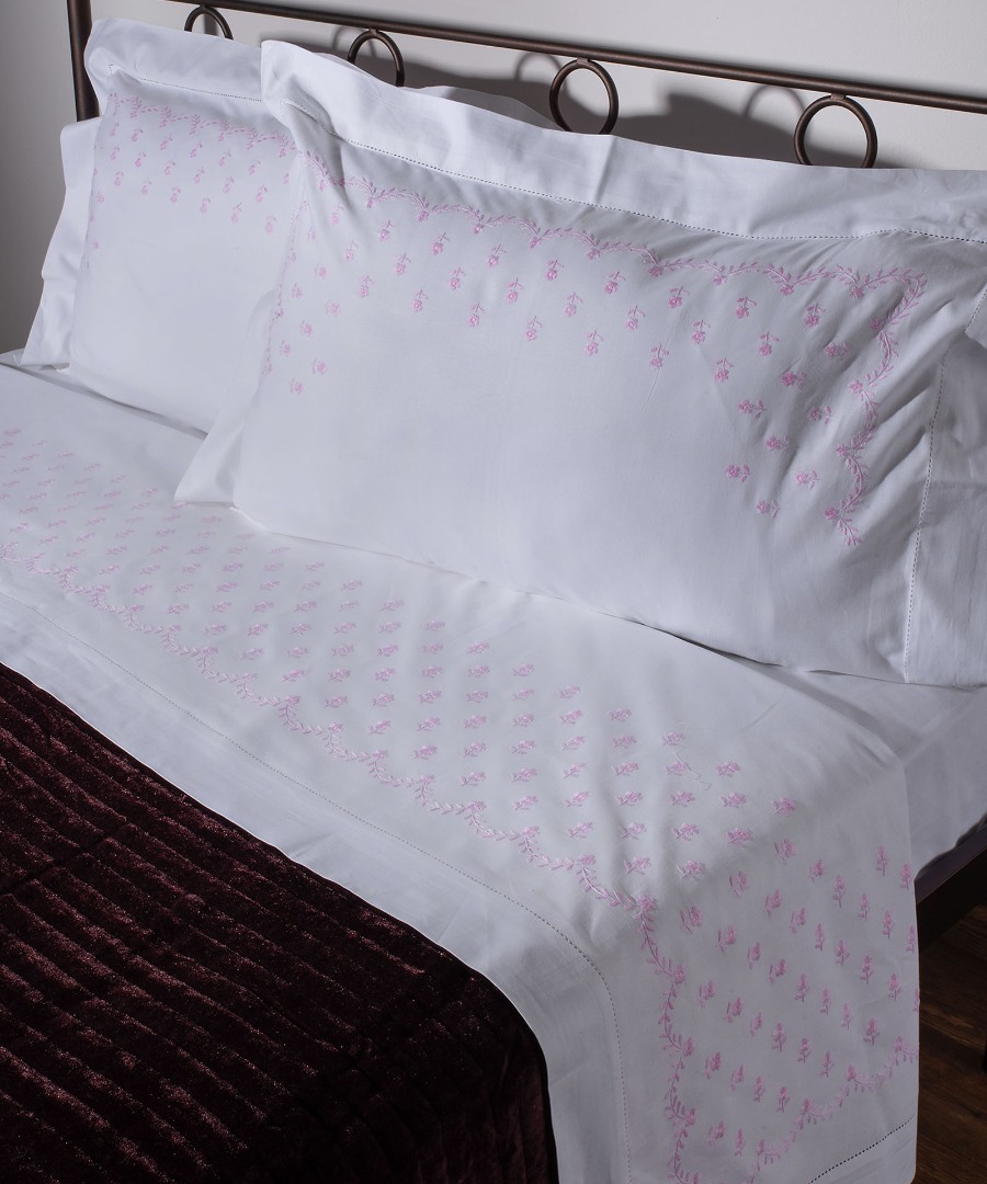 2806broz ΧΕΙΡΟΠΟΙΗΤΟ ΣΕΝΤΟΝΙ ΜΕ ΚΕΝΤΗΜΑ 2806B ΤΕΣΣΑΡΩΝ ΤΕΜΑΧΙΩΝ (225CM X 270CM) ΛΕΥΚΟ ΡΟΖ SilkFashion - Image 1