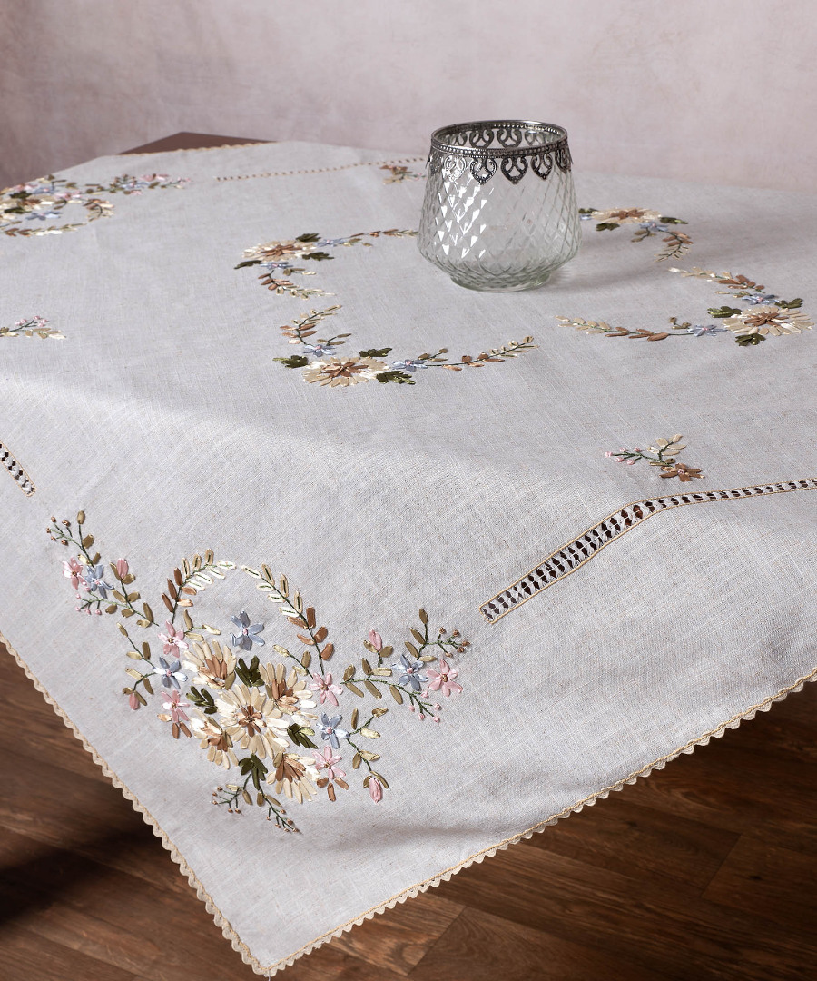 3704b Τραπεζοκαρέ ροκοκό (135cm x 135cm) 3704 SilkFashion - Image 1