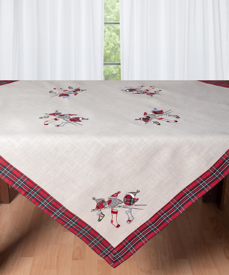 4095 χριστουγεννιάτικο τραπεζοκαρέ ( 140cm x 140cm) 4095 SilkFashion - Image 1