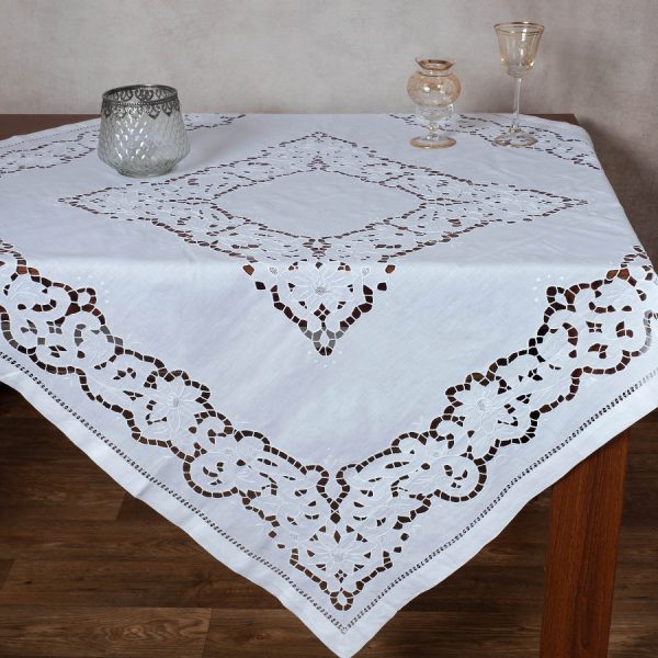 Χειροποίητο κοφτό τραπεζομάντηλο (140cm x 140cm) 412 λευκό SilkFashion