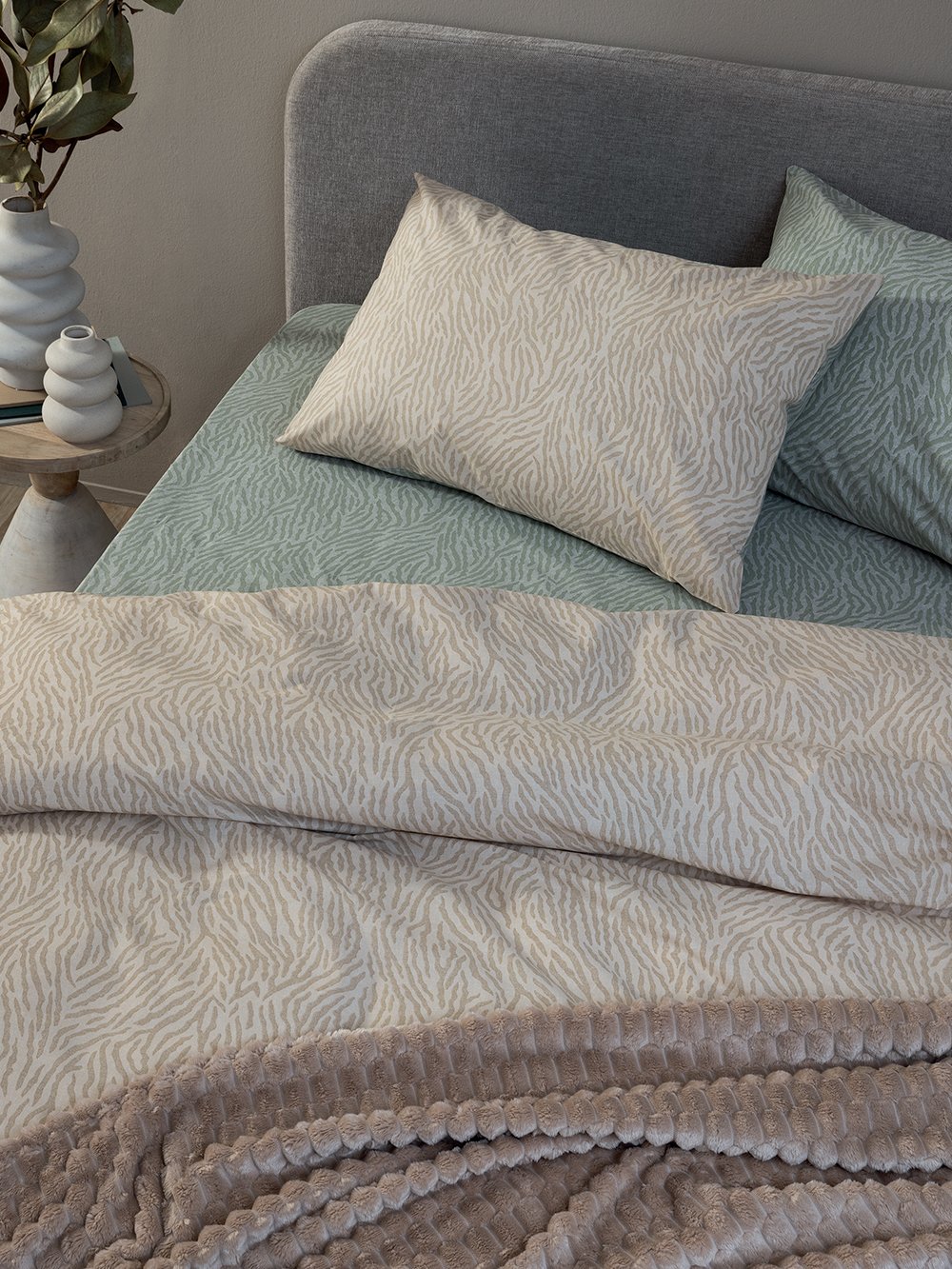 5205857296780_4 Σετ Υπέρδιπλα Σεντόνια Fashion Life 170x200+30 FL6286 Με Λάστιχο Μπεζ Palamaiki - Image 1