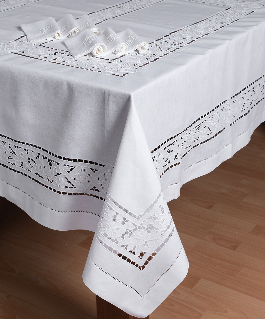 682 Χειροποίητο τραπεζομάντηλο (122cm x 168cm) 682 SilkFashion - Image 1