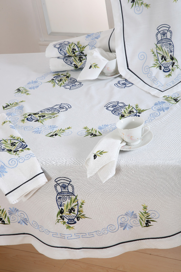 8013-5 Τραπεζοκαρέ 8013 (135cm x 135cm) SilkFashion - Image 1