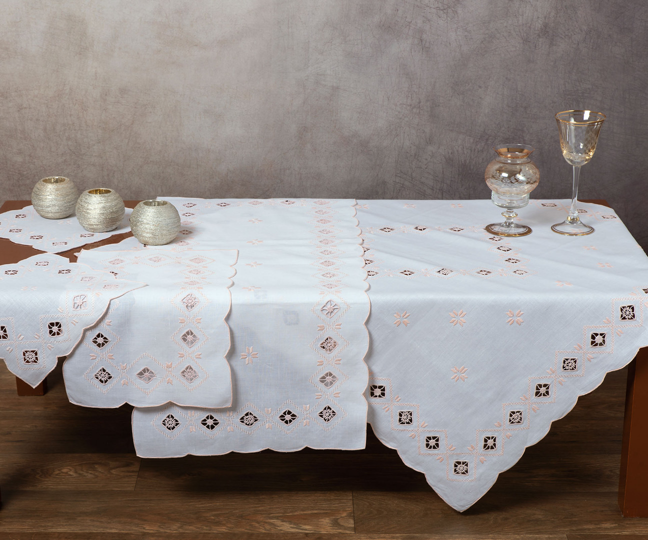 882roz Χειροποίητο καρέ 882 (90cm x 90cm) ρόζ SilkFashion - Image 1