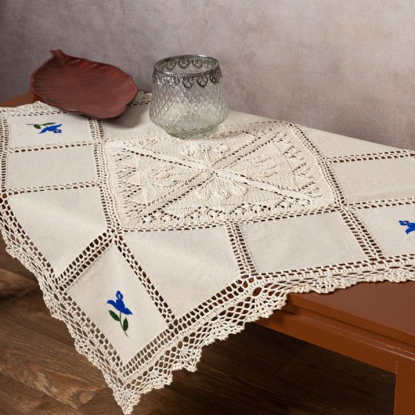 Καρέ με πλεκτό και απλικέ (90cm x 90cm) 030 μπλέ λουλούδι SilkFashion