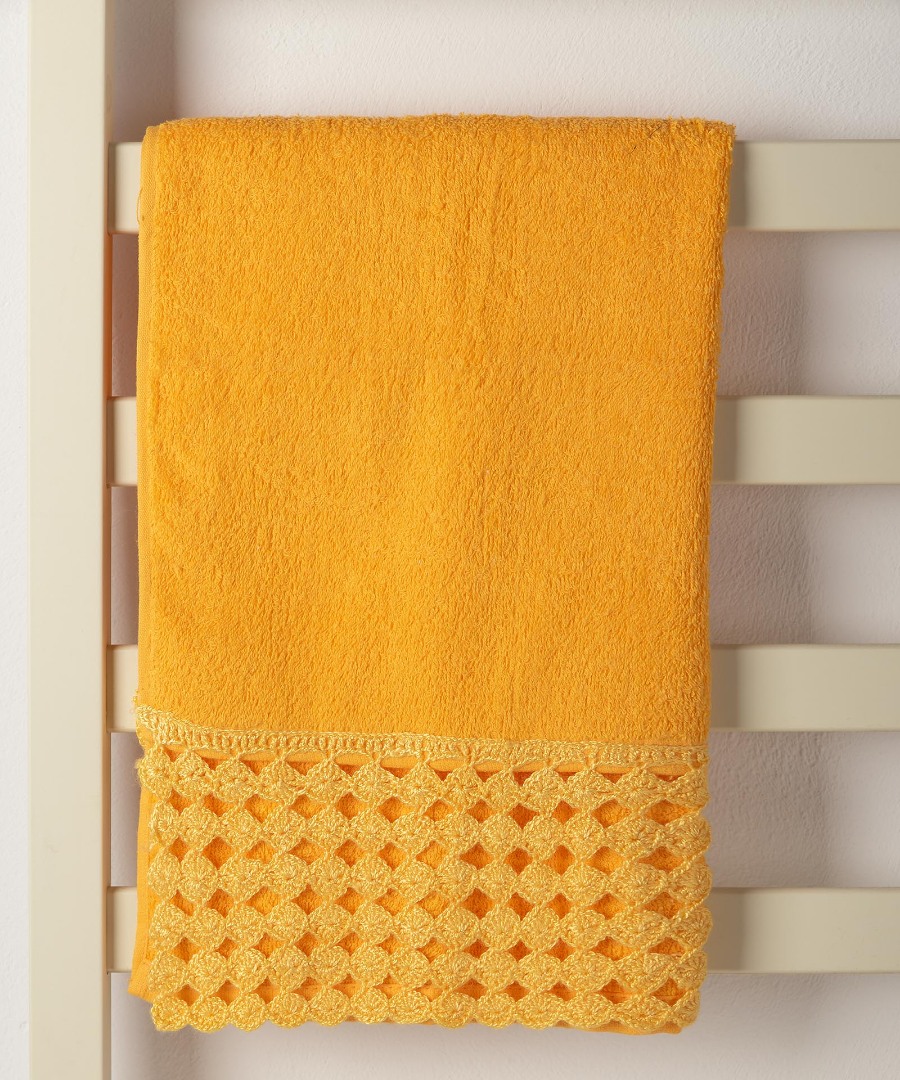 Untitled-2579-1 Πετσέτα Προσώπου (50cm x 100cm) με δαντέλα κίτρινο SilkFashion - Image 1