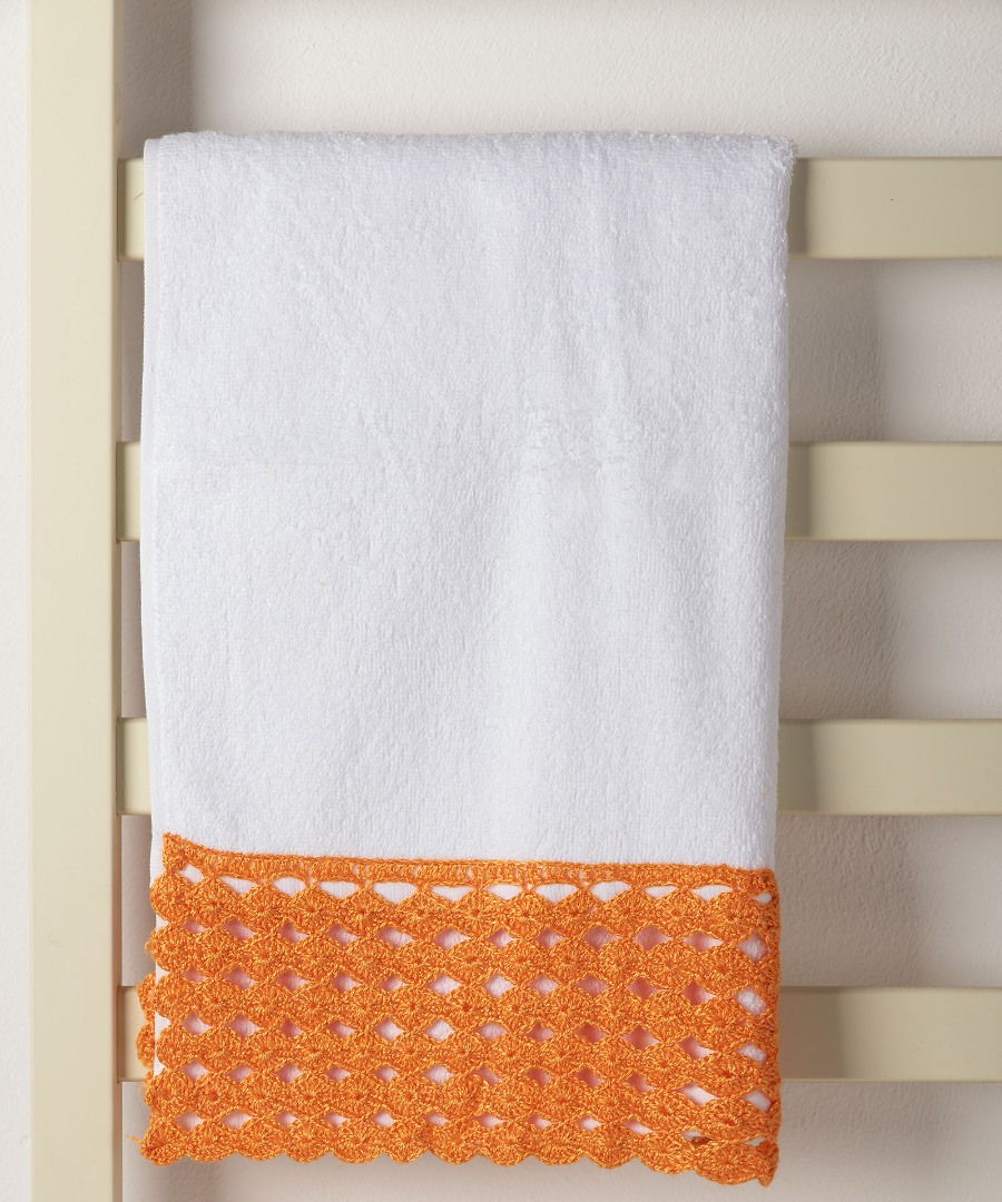 Untitled-2581-1 Πετσέτα Προσώπου (50cm x 100cm) με δαντέλα λευκό/πορτοκαλί SilkFashion - Image 1