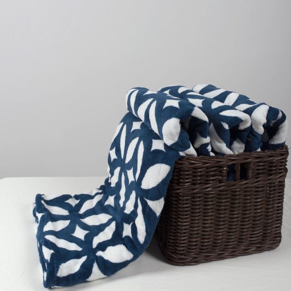 κουβέρτα coral fleece (220cm x 240cm) σταυρός SilkFashion