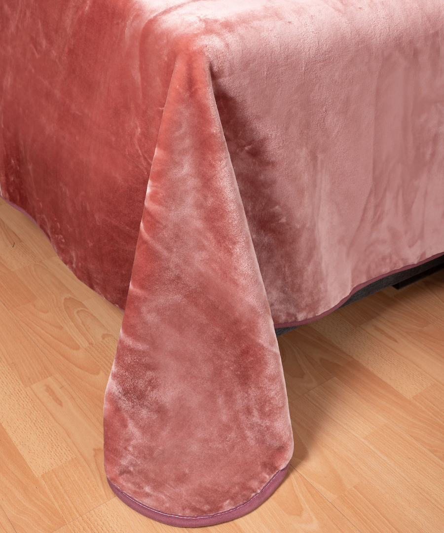 Untitled-4183 Βελουτέ κουβέρτες (220cm x 240cm) σάπιο μήλο SilkFashion - Image 1