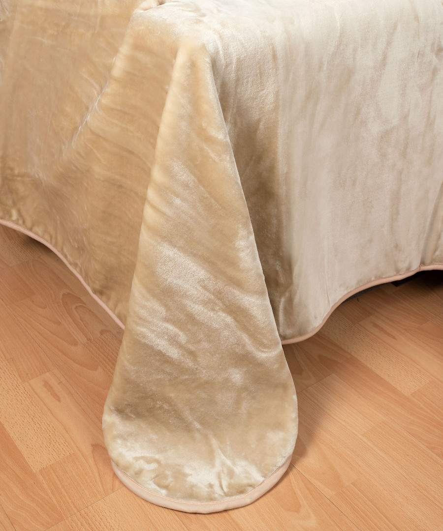 Untitled-4186-1 Βελουτέ κουβέρτες (160cm x 220cm) μπεζ SilkFashion - Image 1