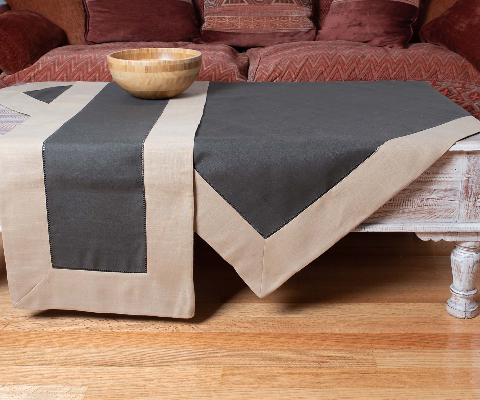 bg17mk-5 τραπεζομάντηλα (160cm x 220cm) bg17 μπεζ/καφέ SilkFashion - Image 1