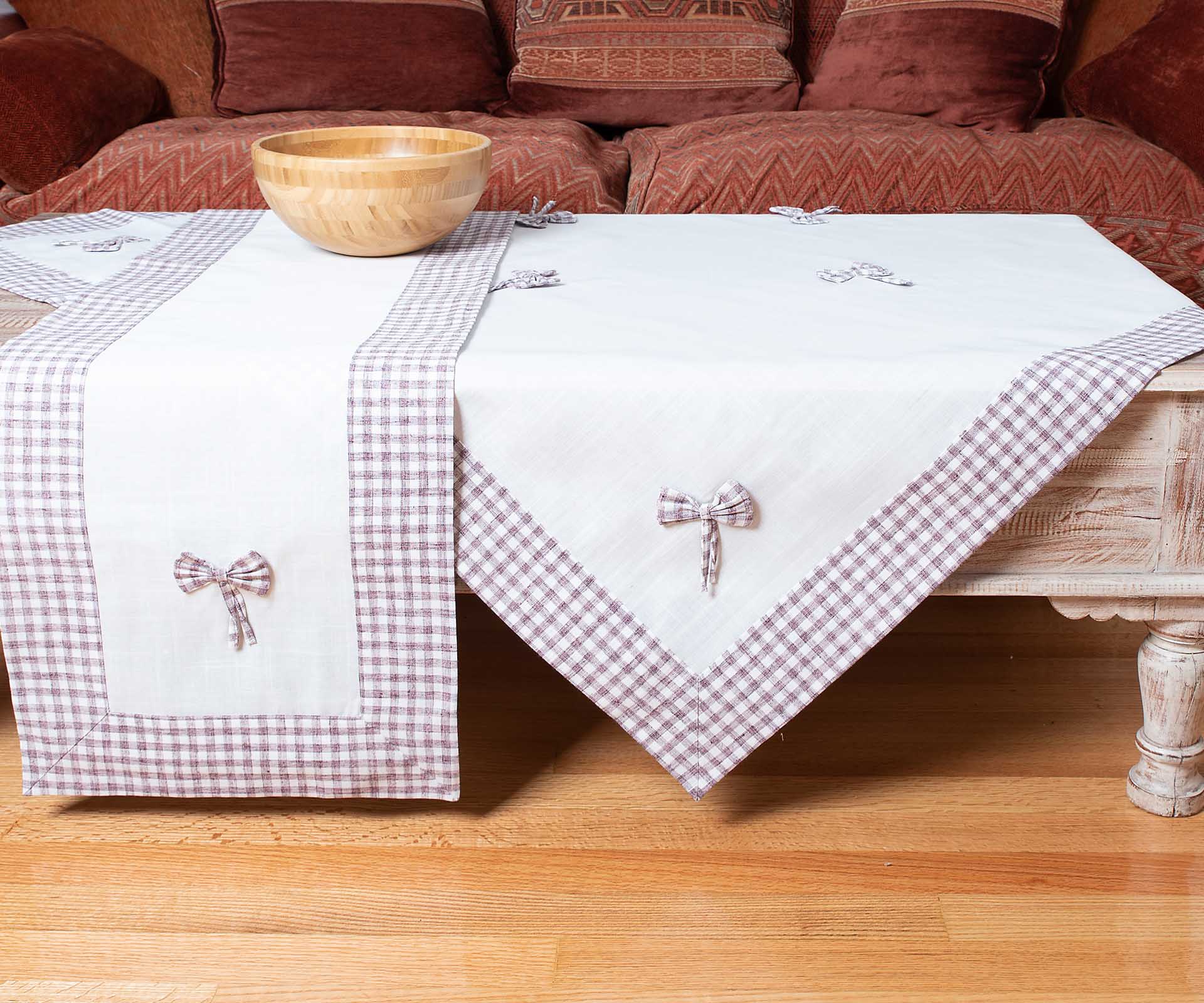 bowivorymov3 τραπεζοκαρέ (140cm x 140cm) bow ivory/μωβ SilkFashion - Image 1