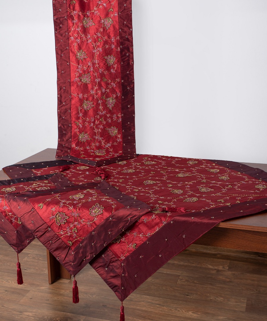 hrabornto Σετ 4 τεμαχίων (100cm x 100cm, 40cm x 130cm, 2x40cm x 40cm) Ήρα Μπορντώ SilkFashion - Image 1