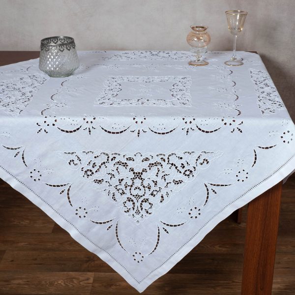 Κοφτό τραπεζομάντηλο χειρός (140cm x 140cm) HY87 SilkFashion