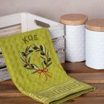 Σετ 12 τεμαχίων ποτηρόπανα γκοφρέ (50cm x 70cm) πράσινο στεφάνι KOS SilkFashion