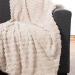 Διακοσμητικό γούνινο ριχτάρι mink (170cm x 220cm) ivory SilkFashion