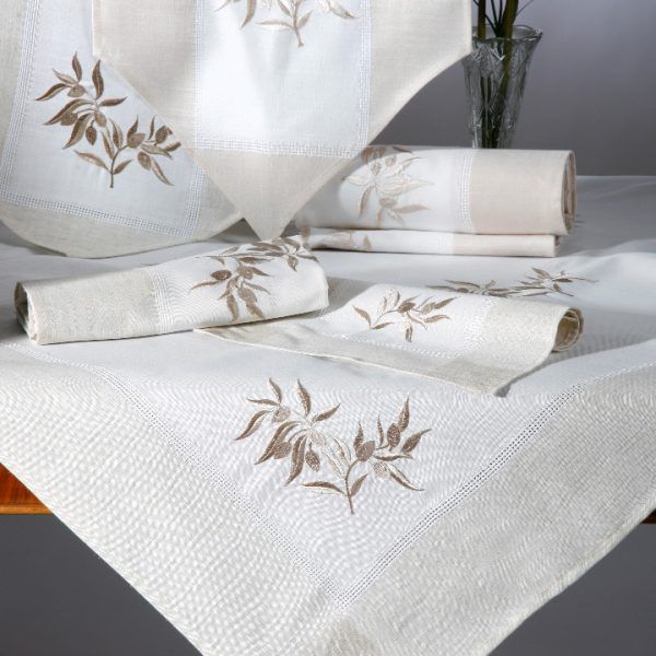 Τραπεζοκαρέ N5 (135cm x 135cm) ivory SilkFashion